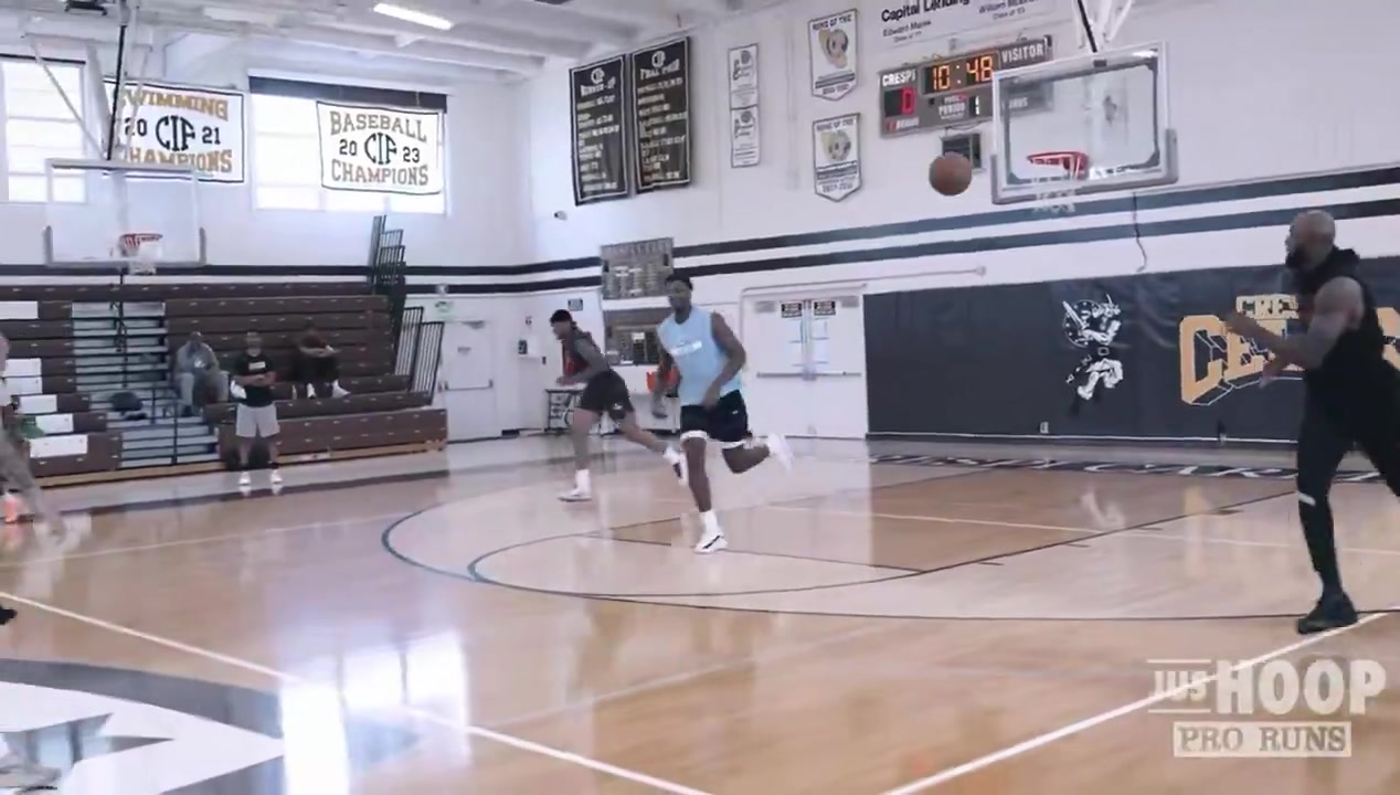 众星云集!詹姆斯德罗赞3J杰伦·约翰逊沃特森等完整野球局视频 众星云集!詹姆斯德罗赞3J杰伦·约翰逊沃特森等完整野球局视频