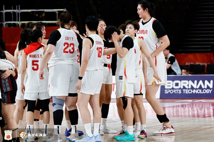 中国篮球之队:中国女篮遗憾无缘决赛 征程尚未结束 将认真复盘 中国篮球之队:中国女篮遗憾无缘决赛 征程尚未结束 将认真复盘